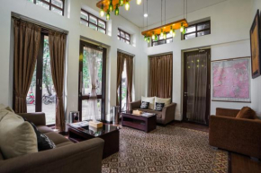 Jambuluwuk Residence Menteng